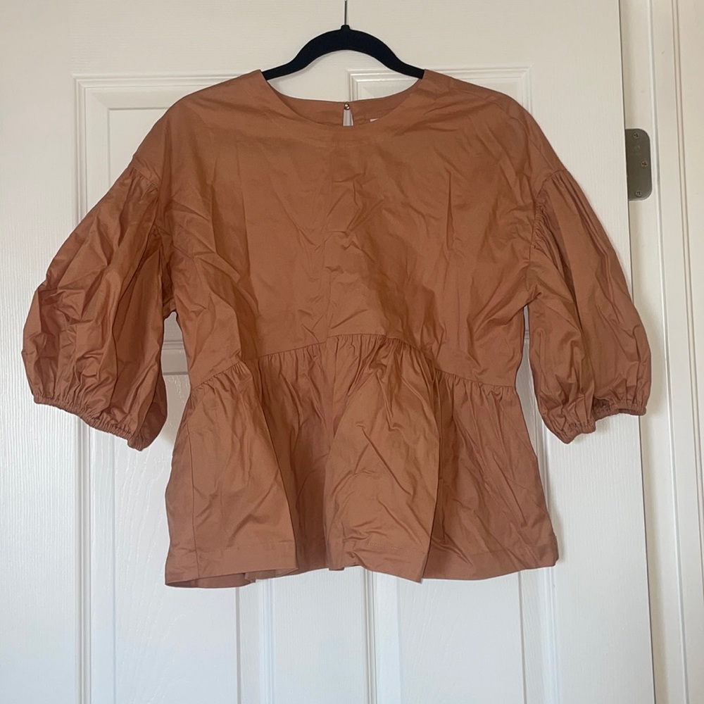 Tan Puff Sleeve Top! Never worn, in great condition! New with tags!